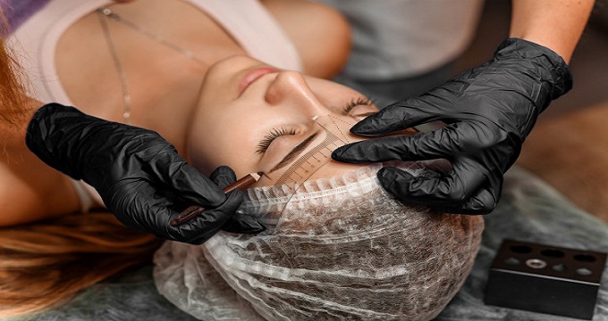 هزینه آموزش میکروبلیدینگ چقدر است