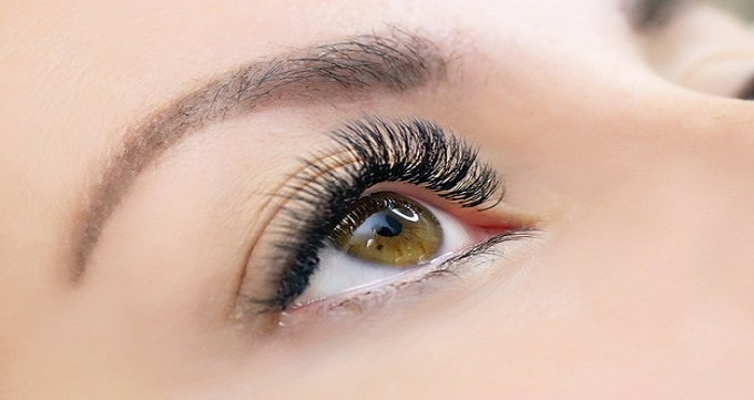 کاشت مژه موقت