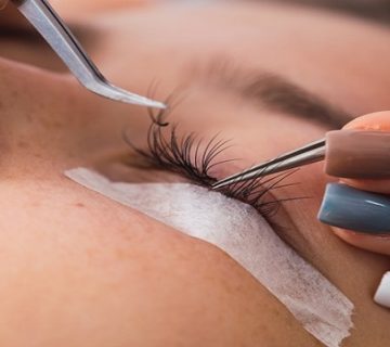 عوارض کاشت مژه