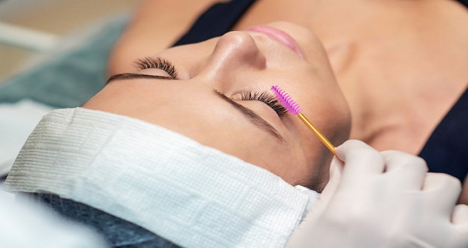 انواع کاشت مژه